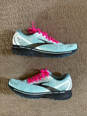 Brooks Women's Ghost Running Shoes - Teal with Hot Pink Laces